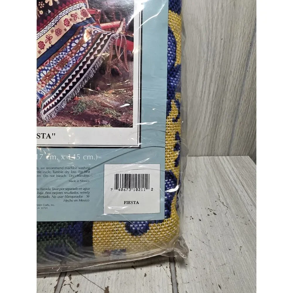 Vtg Jacquard Fiesta Woven Tapestry Throw Blanket 46